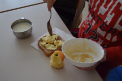 Čebelarji in tradicionalni SLO zajtrk